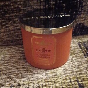 4/$40 Bath & Body Works "Iced Dragonfruit Tea" Scented Candle - Partly Used